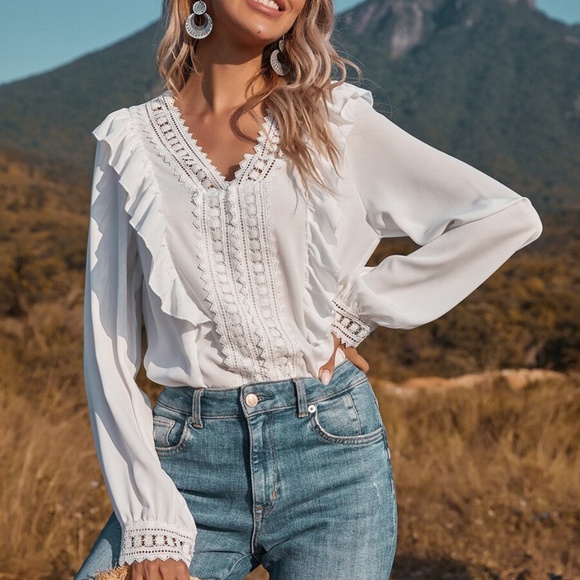 Tops - white boho v neck floral lace ruffle blouse